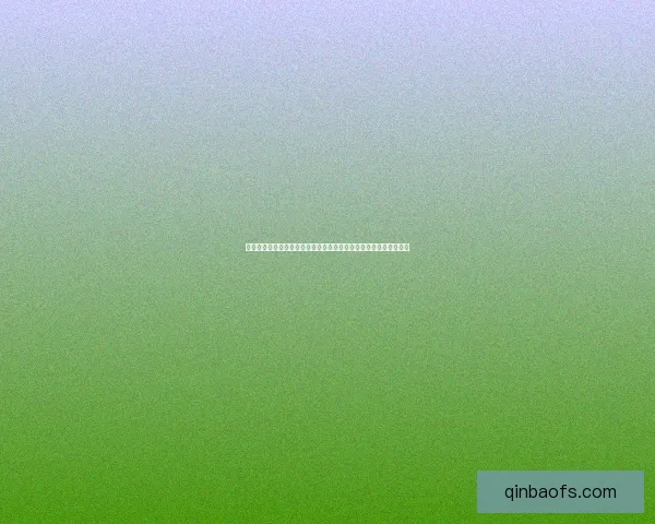 夜幕降临，荒废小镇的钟声回荡，恐惧悄然蔓延在每个角落的阴影中